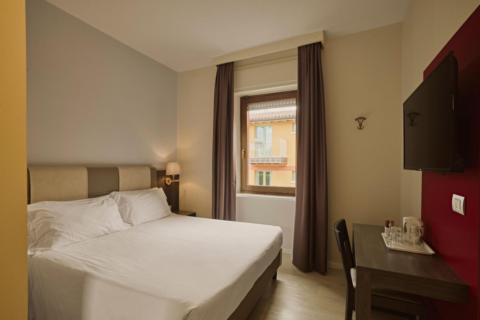 Hotel Le Mura Lazise Ngoại thất bức ảnh